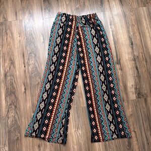 WinWin Multicolor Geometric Wide Leg Pants